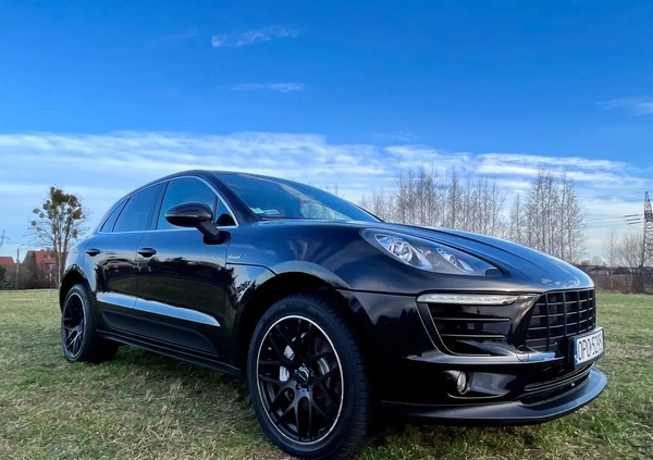 Porsche Macan cena 157800 przebieg: 114000, rok produkcji 2016 z Niemodlin małe 704